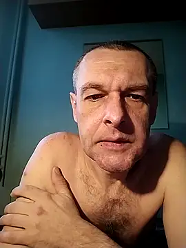 Snapshot of Andrzej-M chatting on 11, 4, 2026 Andrzej-M online show from 11, 4, 2026