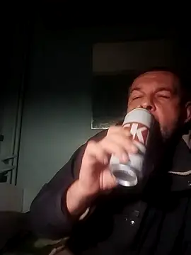 Snapshot of Andrzej-M chatting on 18, 4, 2026 Andrzej-M online show from 18, 4, 2026