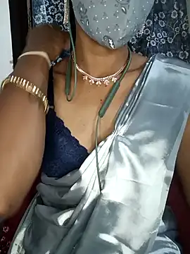 Snapshot of Miakhalifatamil chatting on 15, 12, 2024 Miakhalifatamil online show from 15, 12, 2024