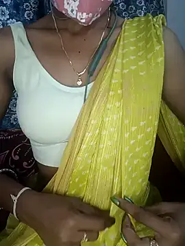 Snapshot of Miakhalifatamil chatting on 18, 12, 2024 Miakhalifatamil online show from 18, 12, 2024