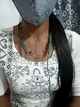 Snapshot of Miakhalifatamil chatting on 5, 2, 2025 Miakhalifatamil online show from 5, 2, 2025