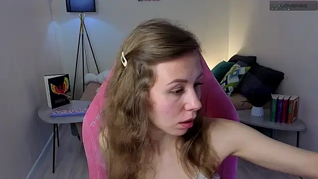 Snapshot of Lill_Mary chatting on 11, 2, 2025 Lill Mary online show from 11, 2, 2025