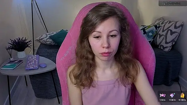 Snapshot of Lill_Mary chatting on 5, 3, 2025 Lill Mary online show from 5, 3, 2025