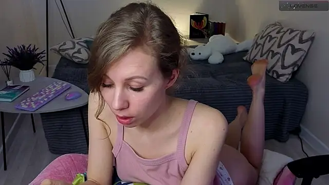 Snapshot of Lill_Mary chatting on 5, 3, 2025 Lill Mary online show from 5, 3, 2025