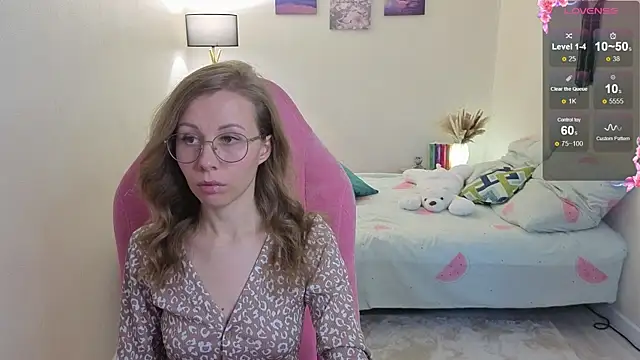 Snapshot of Lill_Mary chatting on 16, 10, 2025 Lill Mary online show from 16, 10, 2025