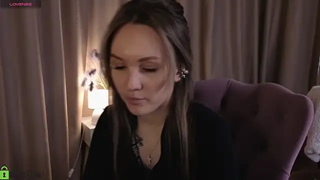 Snapshot of Wendy_mm chatting on 17, 5, 2026 Wendy mm online show from 17, 5, 2026