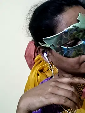 Snapshot of anuradha1432 chatting on 20, 3, 2025 anuradha1432 online show from 20, 3, 2025