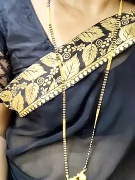 Snapshot of anuradha1432 chatting on 12, 9, 2025 anuradha1432 online show from 12, 9, 2025