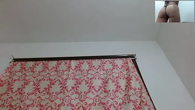 Snapshot of sammanta_hott chatting on 5, 12, 2025 sammanta hott online show from 5, 12, 2025