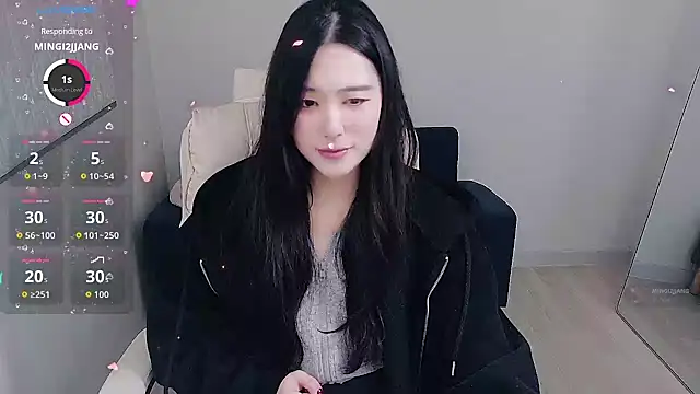 who Lilly online show from 8, 11, 2025