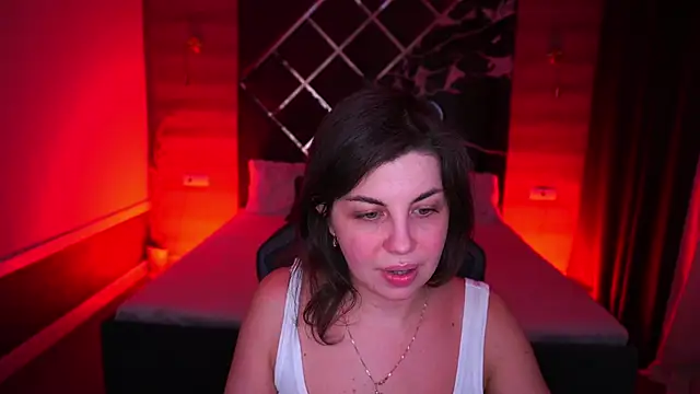 MirandaWong online show from 21, 9, 2025