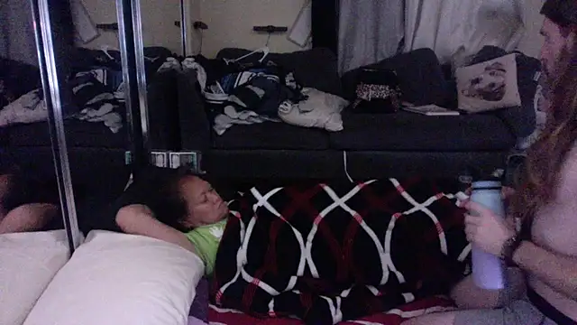 Johndoe2292 online show from 10, 4, 2026