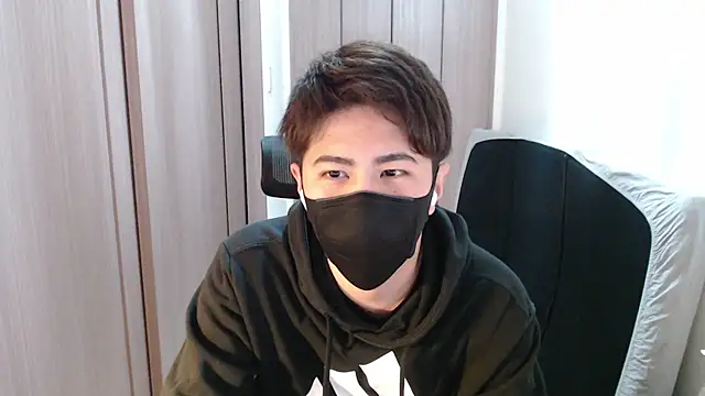 Snapshot of ryota_kkk chatting on 6, 2, 2025 ryota kkk online show from 6, 2, 2025