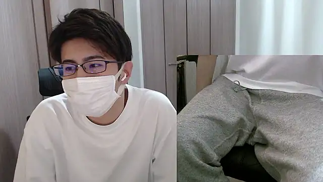 Snapshot of ryota_kkk chatting on 12, 11, 2025 ryota kkk online show from 12, 11, 2025