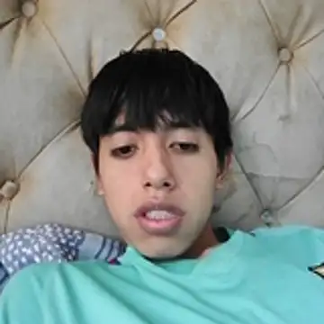 Snapshot of danuel23 chatting on 17, 4, 2026 danuel23 online show from 17, 4, 2026