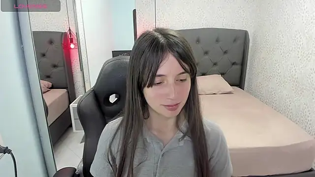 MAGNOLEROY online show from 26, 11, 2025