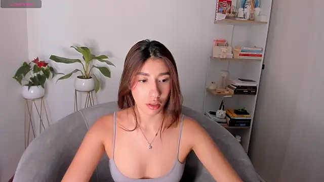 Snapshot of danna_davis18 chatting on 1, 12, 2024 danna davis18 online show from 1, 12, 2024