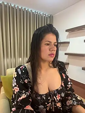 Alice Biel online show from 19, 1, 2025