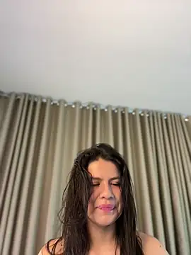 Alice Biel online show from 20, 6, 2026