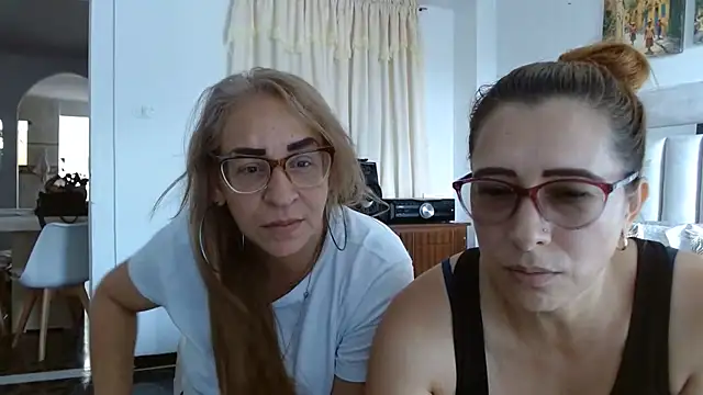 karlabarrera online show from 10, 7, 2026