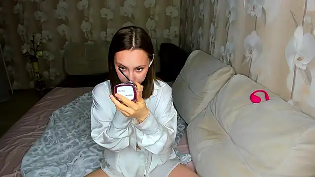 Snapshot of MelodyOfLovee chatting on 23, 4, 2026 MelodyOfLovee online show from 23, 4, 2026