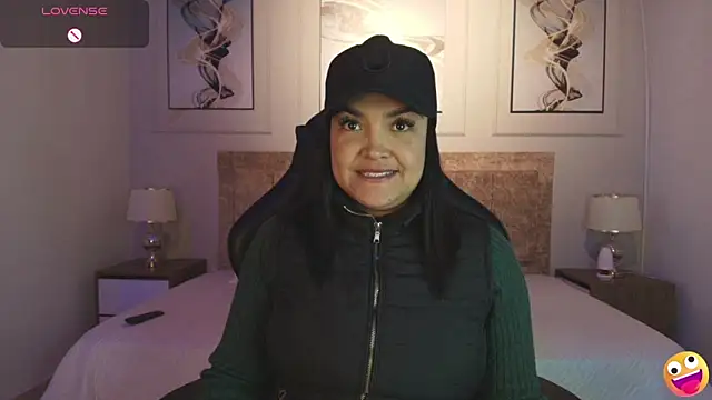 Snapshot of lyn_adamns chatting on 3, 1, 2025 lyn adamns online show from 3, 1, 2025