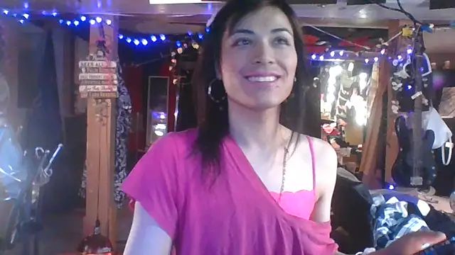 Snapshot of Michelle_Flowers chatting on 28, 10, 2025 Michelle Flowers online show from 28, 10, 2025