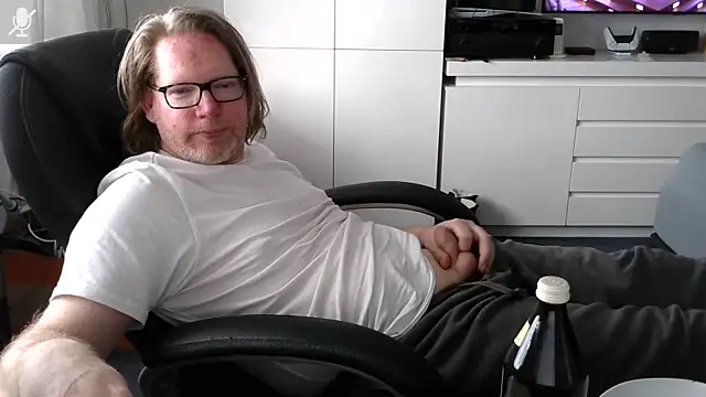 Snapshot of VSteph chatting on 18, 4, 2026 VSteph online show from 18, 4, 2026
