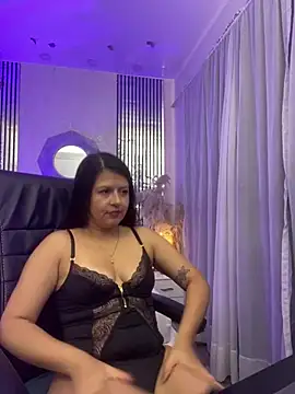 Snapshot of liss_black chatting on 3, 7, 2026 liss black online show from 3, 7, 2026