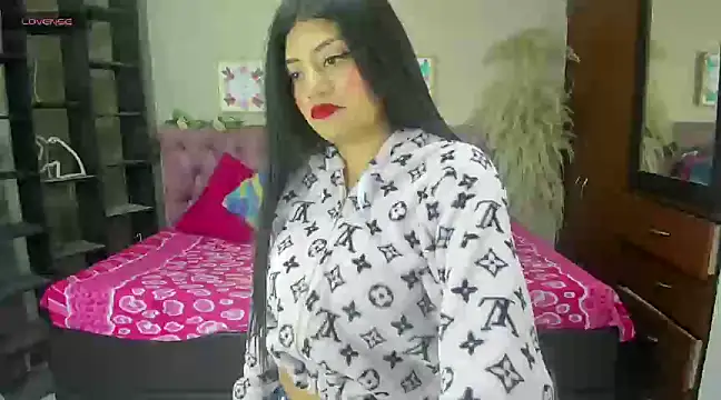 Lia Keen online show from 8, 2, 2025