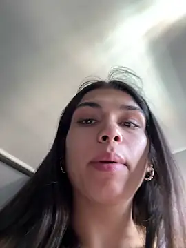 Snapshot of sc4ry_girl1 chatting on 2, 1, 2025 sc4ry girl1 online show from 2, 1, 2025
