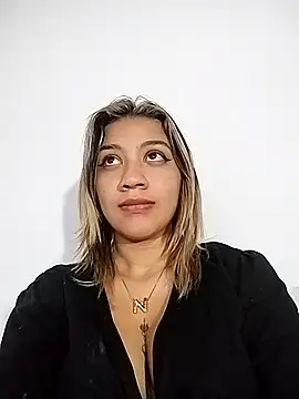 nina carther online show from 20, 2, 2025