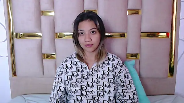 nina carther online show from 12, 10, 2025