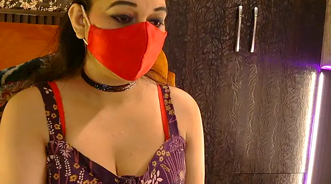 fabdemira online show from 1, 2, 2025