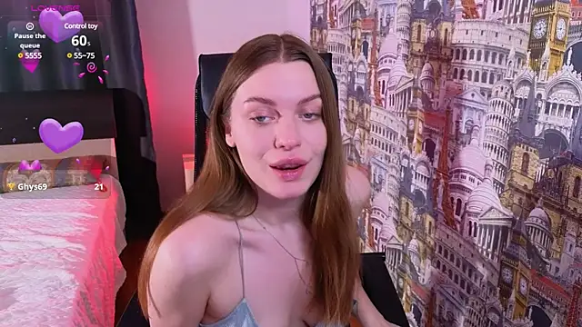 Lovella Lips online show from 19, 2, 2025