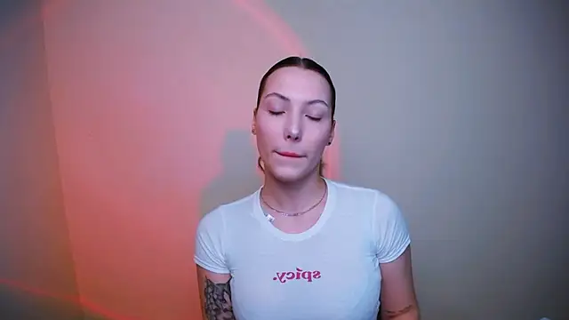 Snapshot of VanessaMay_ chatting on 24, 12, 2024 VanessaMay online show from 24, 12, 2024