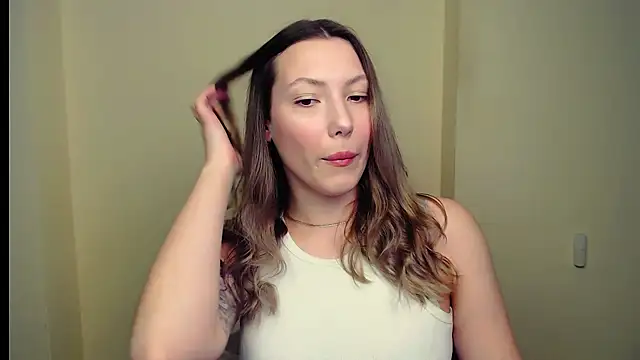 Snapshot of VanessaMay_ chatting on 19, 3, 2025 VanessaMay online show from 19, 3, 2025