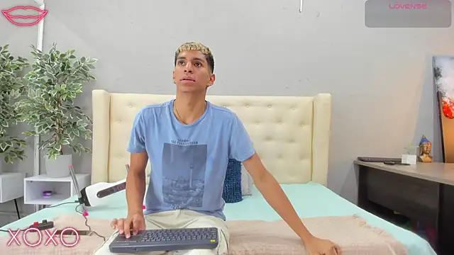 kieran derek online show from 20, 3, 2025