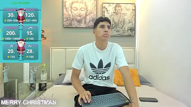 Snapshot of kieran_derek chatting on 23, 12, 2025 kieran derek online show from 23, 12, 2025