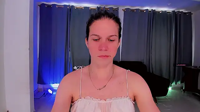 Snapshot of gatitavenecis chatting on 25, 3, 2026 gatitavenecis online show from 25, 3, 2026