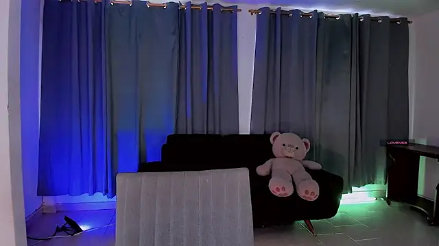 Snapshot of gatitavenecis chatting on 22, 4, 2026 gatitavenecis online show from 22, 4, 2026