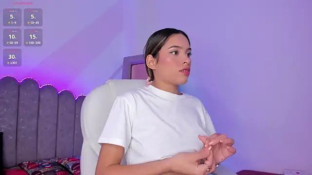 Marilyn rouse  online show from 12, 12, 2024