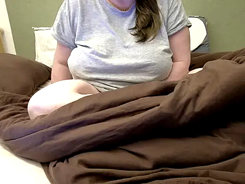 MarthaBriest online show from 8, 3, 2026