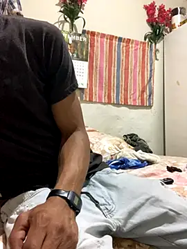 Snapshot of Johnras121 chatting on 3, 10, 2025 Johnras121 online show from 3, 10, 2025