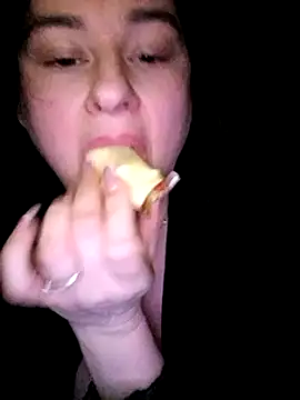 YuliannaFox online show from 22, 3, 2025