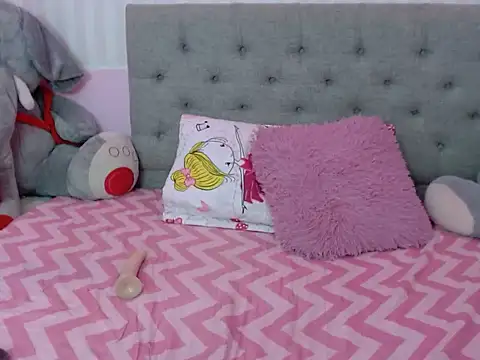 Snapshot of madisson_smalltits chatting on 23, 2, 2025 madisson smalltits online show from 23, 2, 2025