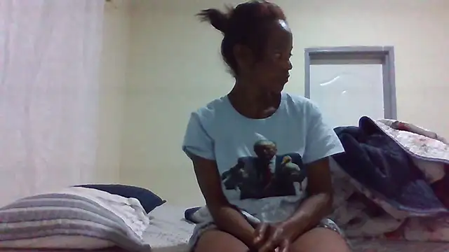Snapshot of sweets_80 chatting on 22, 6, 2026 sweets 80 online show from 22, 6, 2026