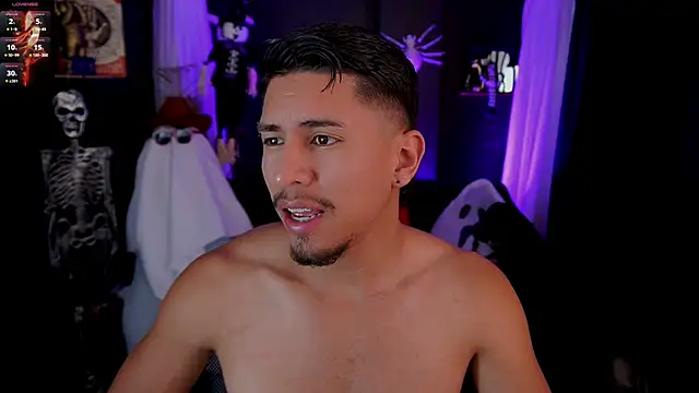 Snapshot of Aaronfox_x chatting on 24, 10, 2025 Aaronfox x online show from 24, 10, 2025