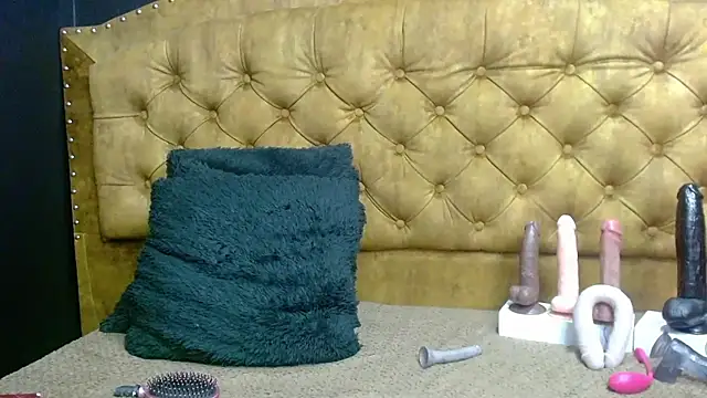 Snapshot of NathaliaSmith3x chatting on 10, 2, 2025 NathaliaSmith3x online show from 10, 2, 2025