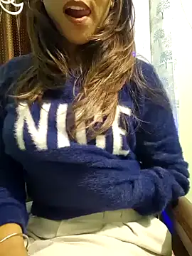Snapshot of MIss-Naina chatting on 25, 12, 2024 MIss-Naina online show from 25, 12, 2024